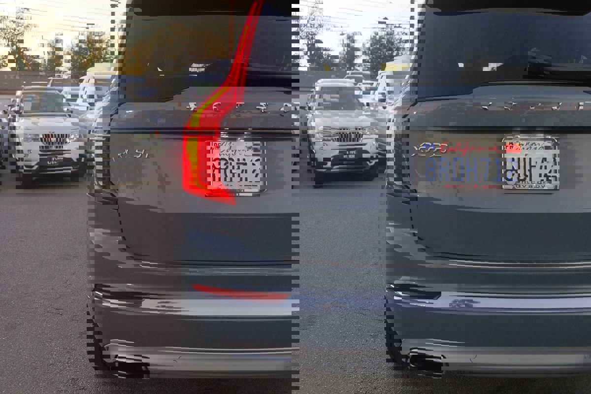 Used 2020 Volvo XC90 T8 Inscription w/ Protection Package Premier image 21