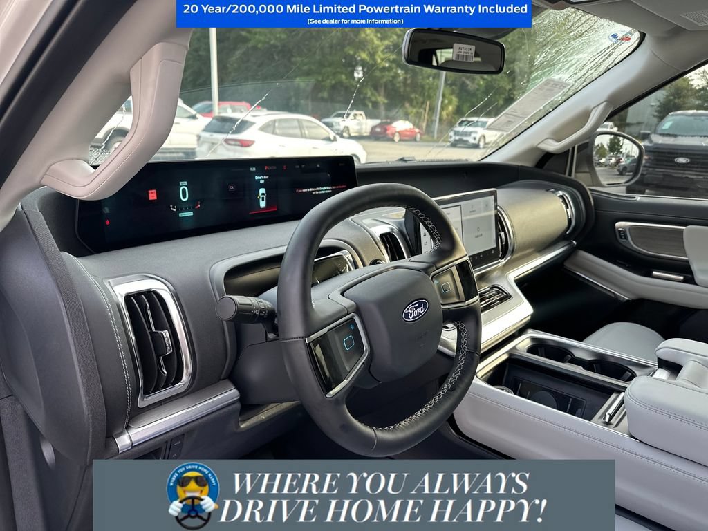 New 2027 Ford Expedition Platinum w/ Driver's Package RWD image 9