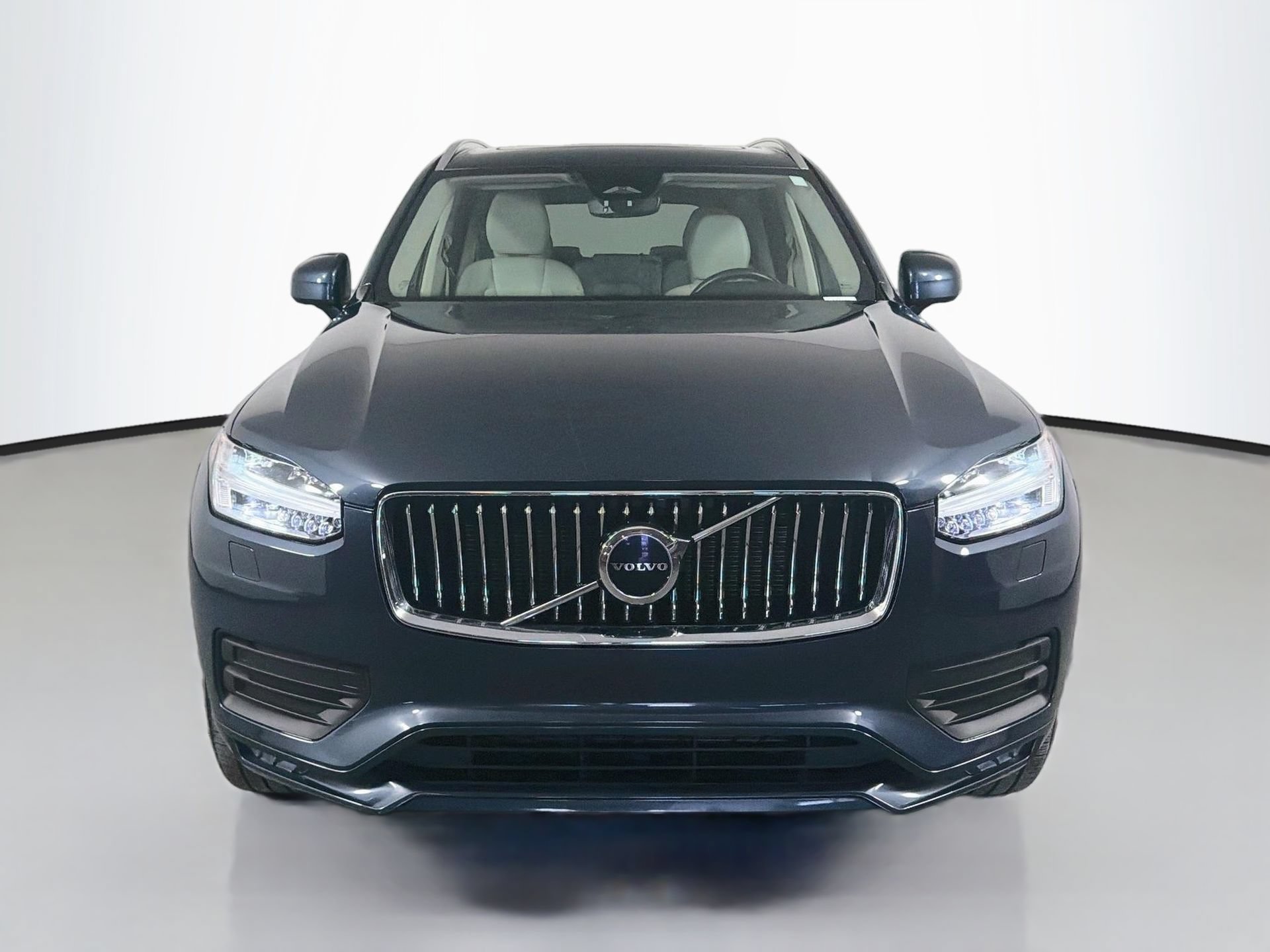 Certified 2023 Volvo XC90 B5 Core w/ Protection Package Premier AWD/4WD image 2