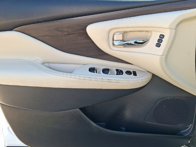 Used 2022 Nissan Murano Platinum w/ Cargo Package AWD/4WD image 12