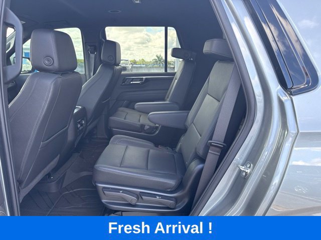 Used 2026 Chevrolet Tahoe Z71 w/ Comfort Package AWD/4WD image 3