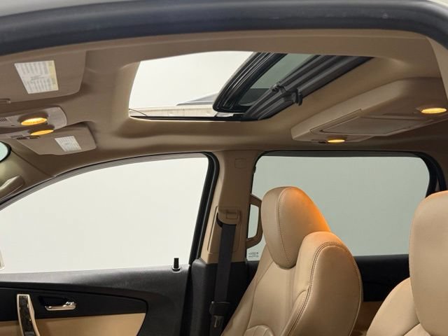 Used 2011 GMC Acadia Denali FWD image 29