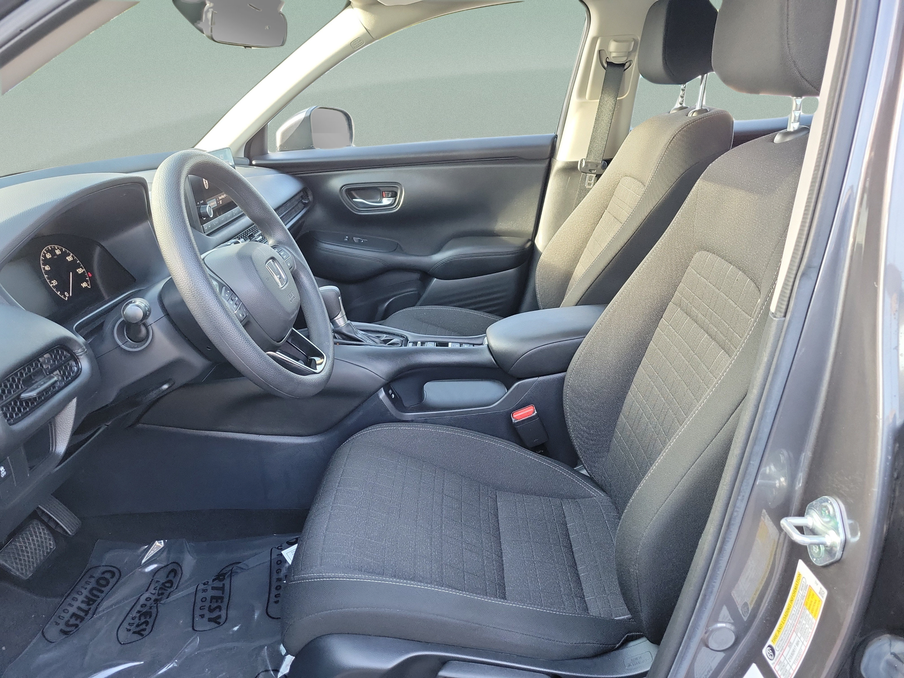 Used 2024 Honda HR-V LX image 19