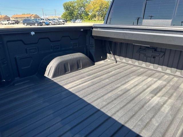 Used 2025 Chevrolet Silverado 1500 LTZ w/ LTZ Premium Texas Edition AWD/4WD image 18