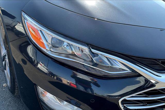 Used 2022 Chevrolet Malibu Premier image 28