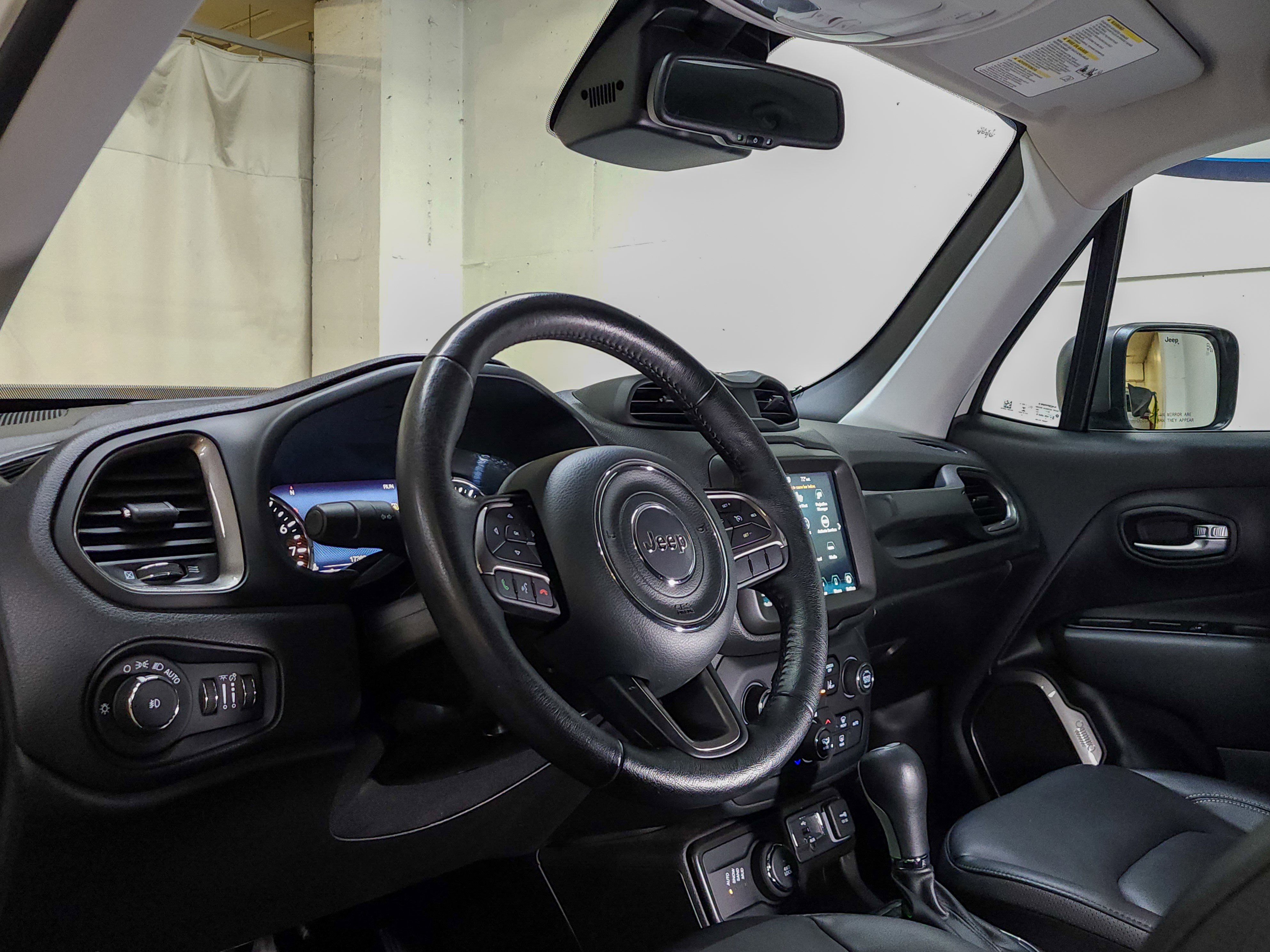 Used 2021 Jeep Renegade Limited image 41