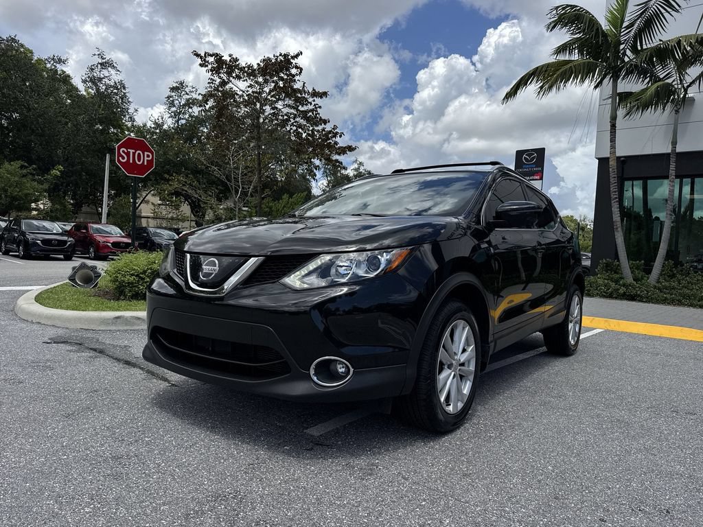 Used 2018 Nissan Rogue Sport SV w/ SV Technology Package AWD/4WD image 31