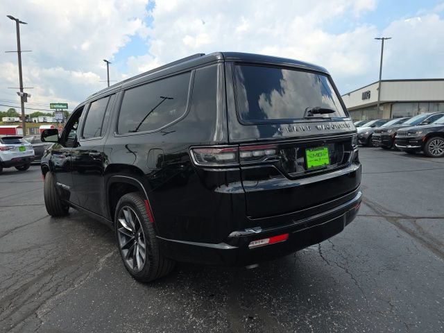Used 2025 Jeep Grand Wagoneer L Series III w/ Rear Seat Video Group 1 AWD/4WD image 5