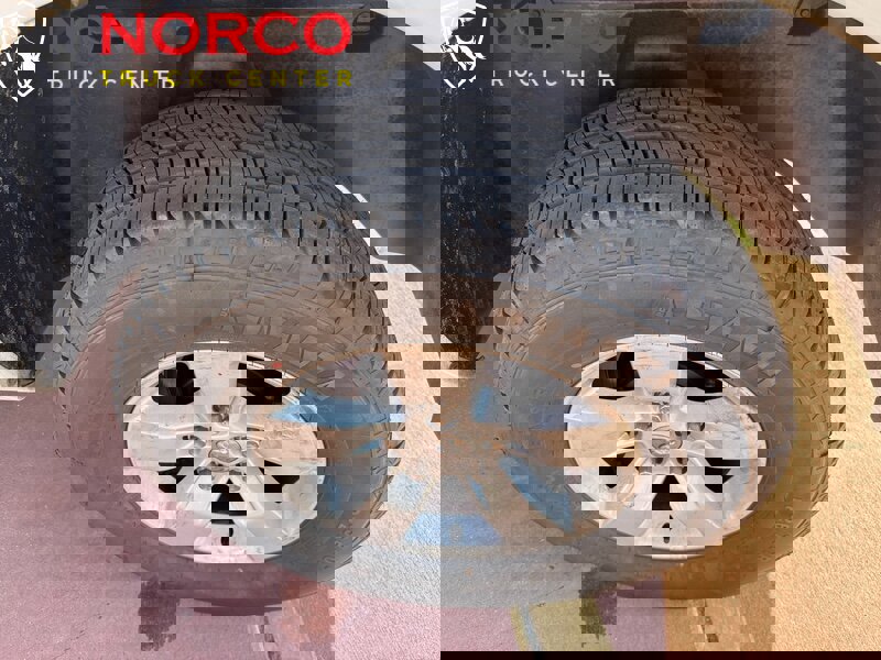 Used 2019 RAM 1500 Classic SLT image 14