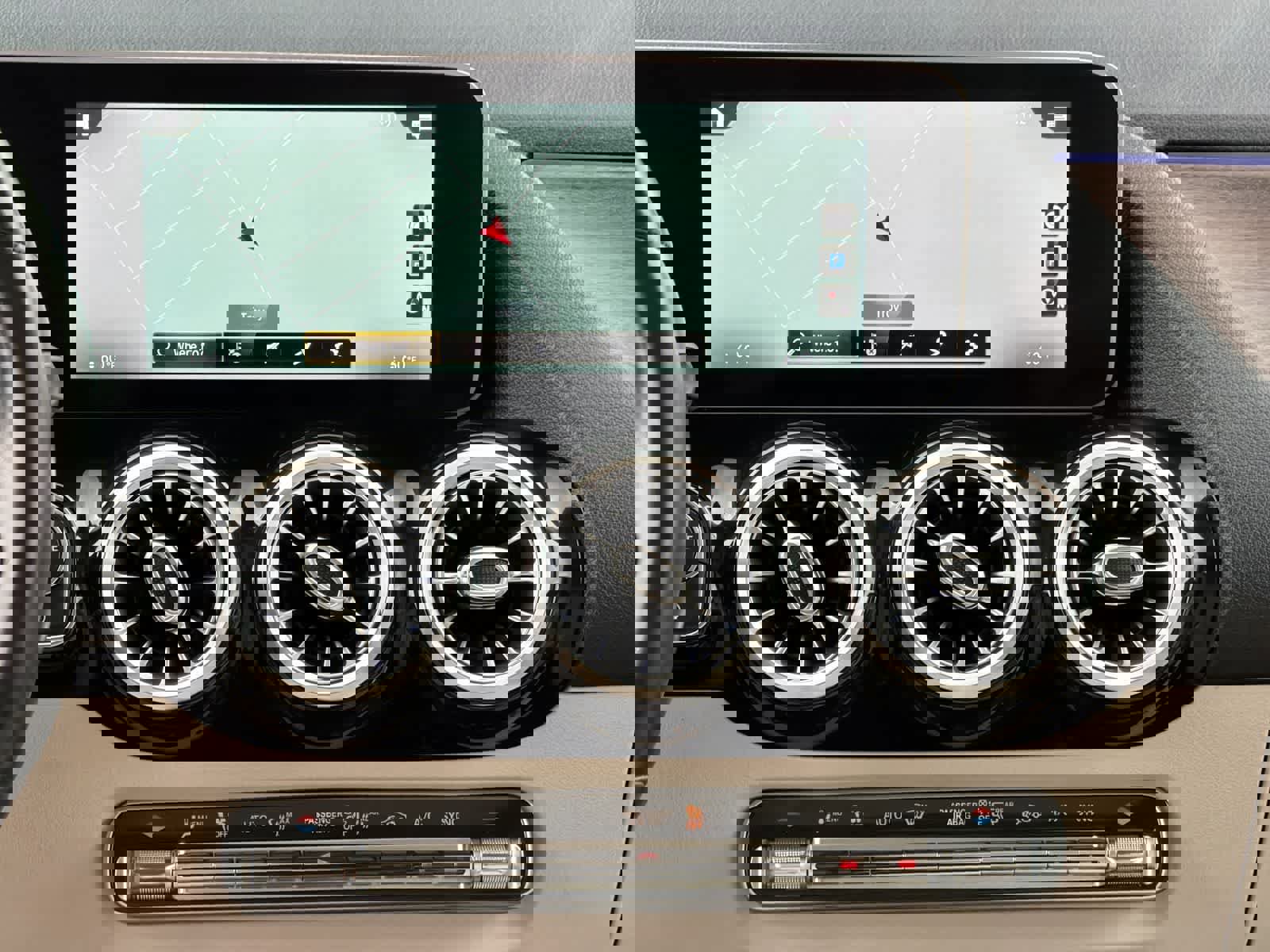 Used 2021 Mercedes-Benz GLA 250 4MATIC image 29