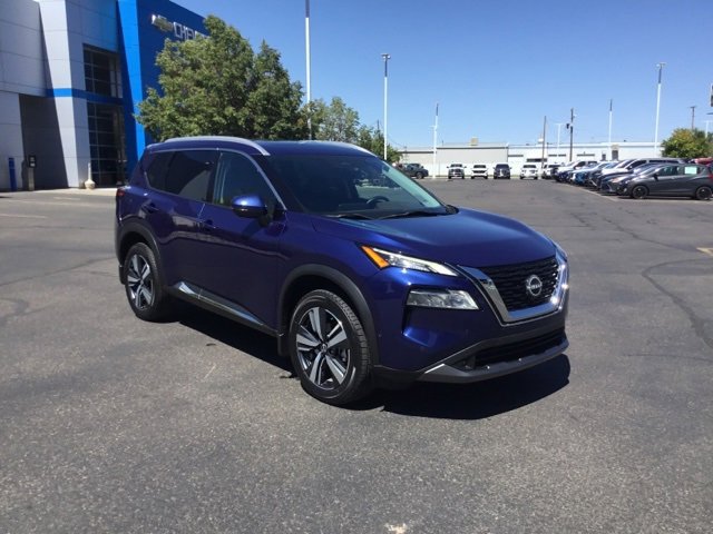 Used 2022 Nissan Rogue SL w/ SL Premium Package image 1