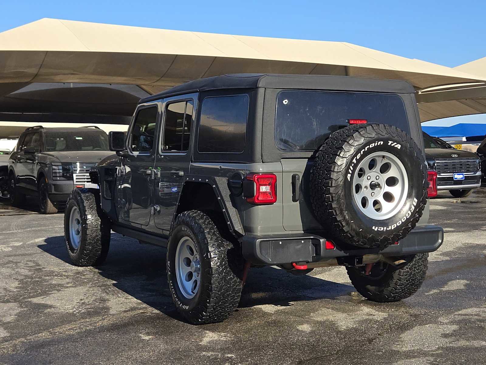 Used 2021 Jeep Wrangler Unlimited Rubicon w/ LED Lighting Group image 6