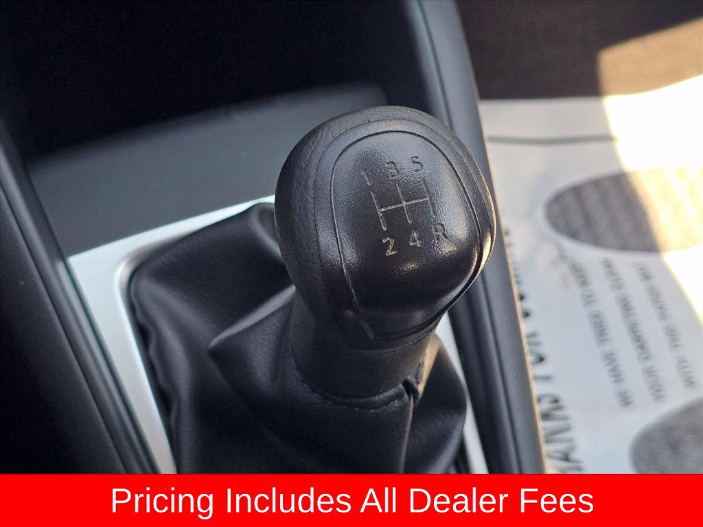 Used 2025 Nissan Versa S FWD image 16