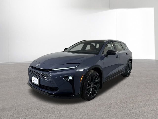 Used 2025 Toyota Crown Signia w/ Advanced Technology Package image 24