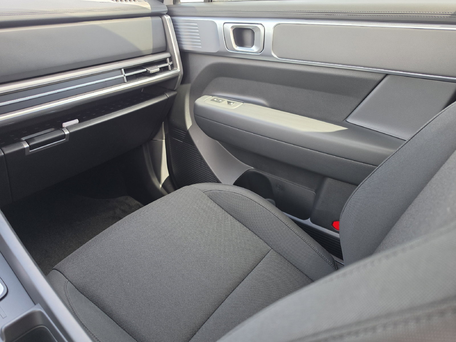 New 2027 Hyundai Santa Fe SE FWD image 19