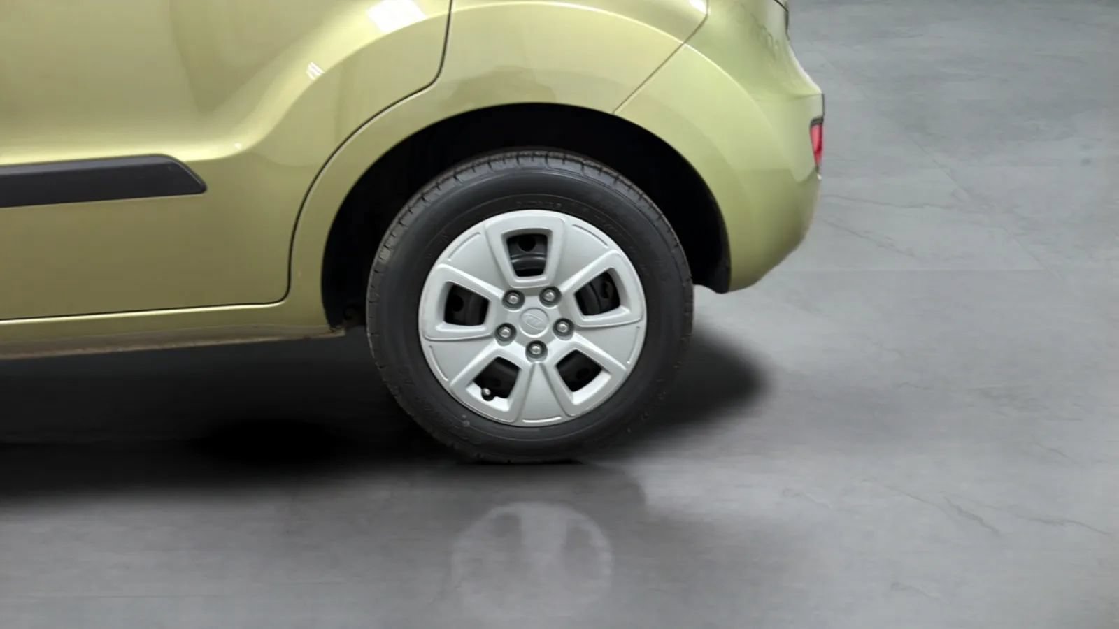 Used 2012 Kia Soul FWD image 25