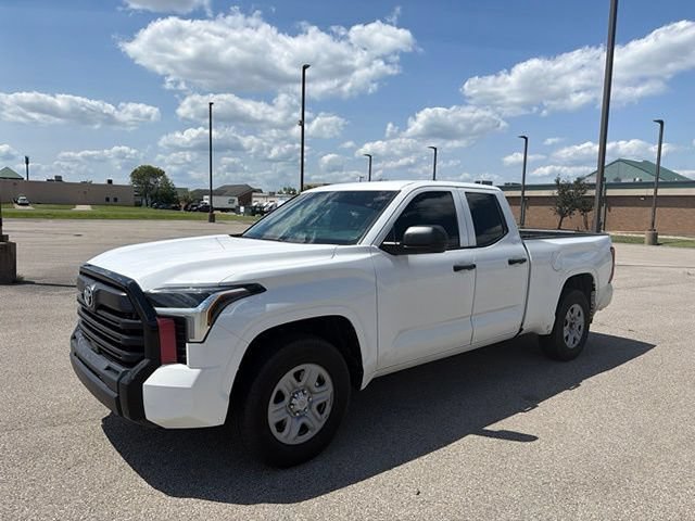 Used 2022 Toyota Tundra SR w/ SR Tow Package RWD image 2