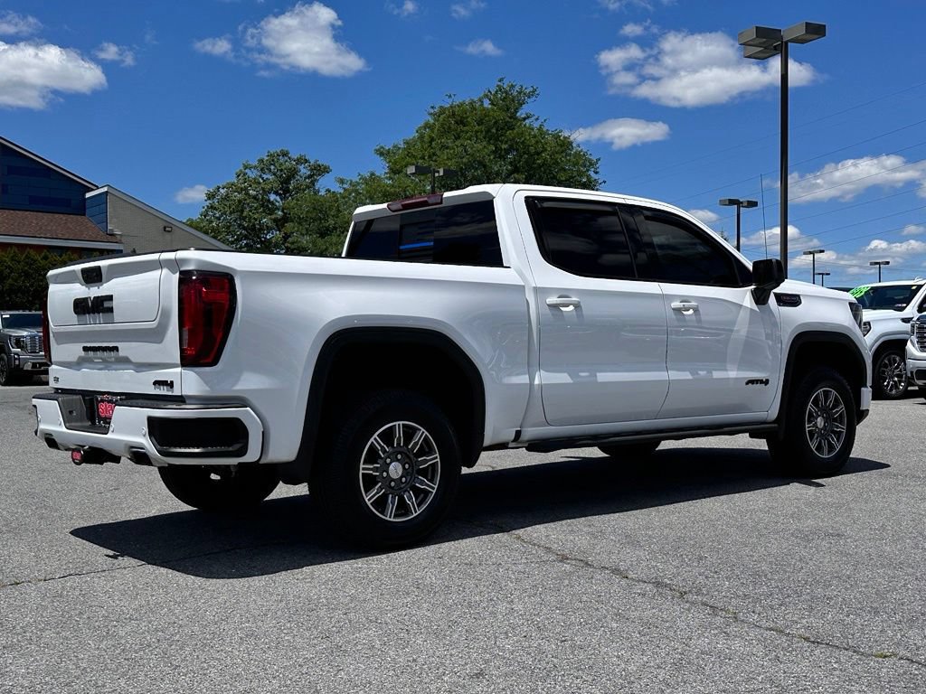 Used 2024 GMC Sierra 1500 AT4 w/ AT4 Premium Package AWD/4WD image 10