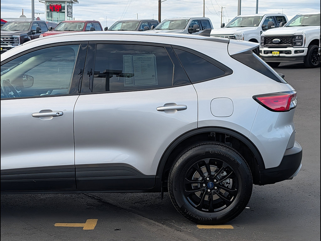 Certified 2020 Ford Escape SE Sport AWD/4WD image 12