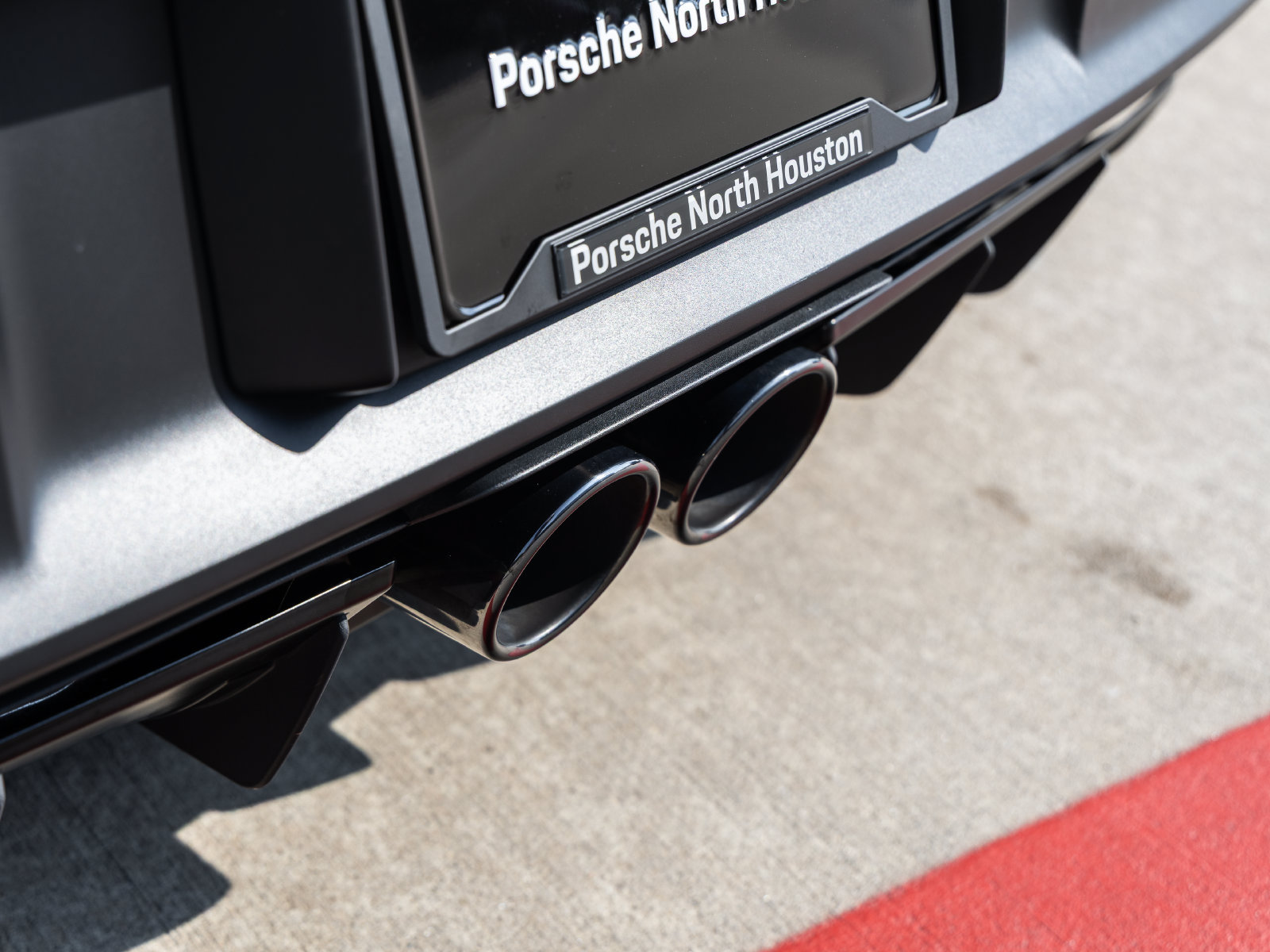 Certified 2025 Porsche 911 GT3 RS RWD image 17
