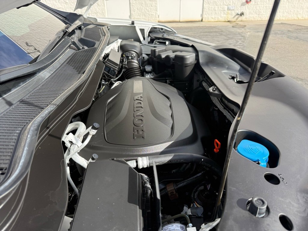 Used 2025 Honda Passport Black Edition image 29