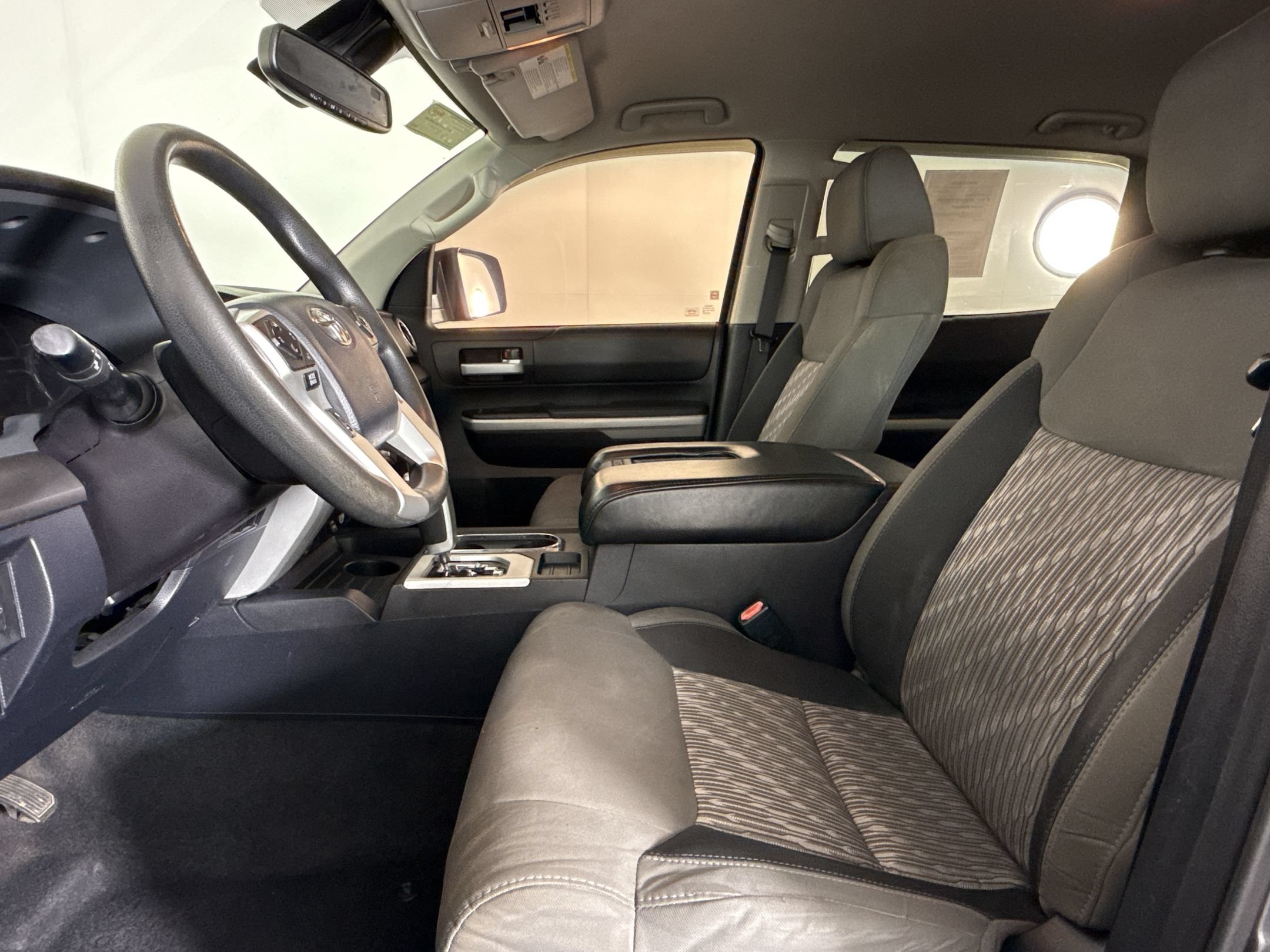 Used 2018 Toyota Tundra SR5 w/ SR5 Upgrade Package RWD image 22