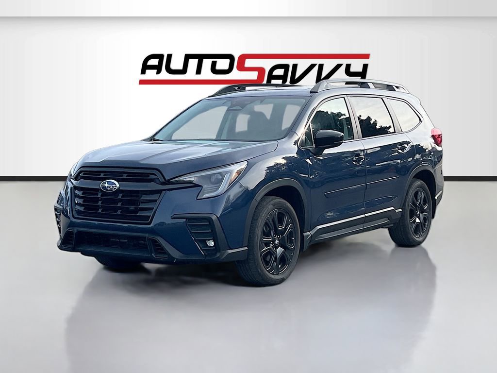 Used 2024 Subaru Ascent Onyx Edition image 3