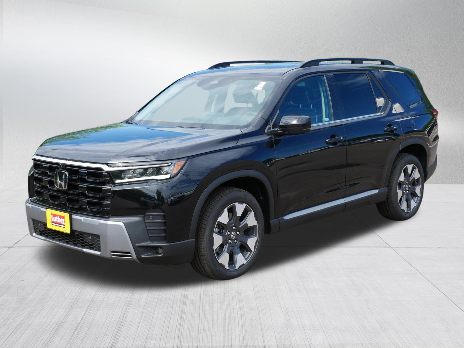 Used 2026 Honda Pilot Elite image 3