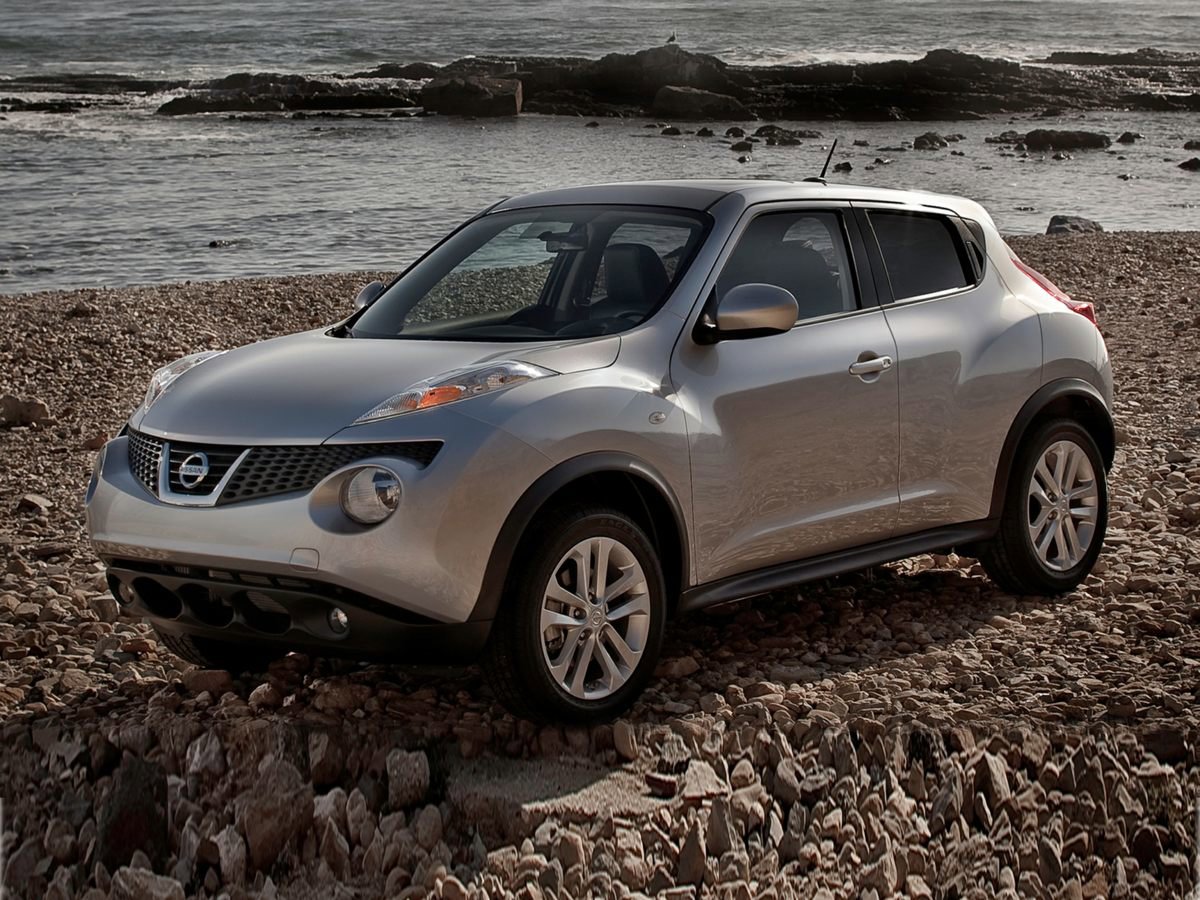 Used 2014 Nissan Juke SV w/ Navigation Package FWD image 1