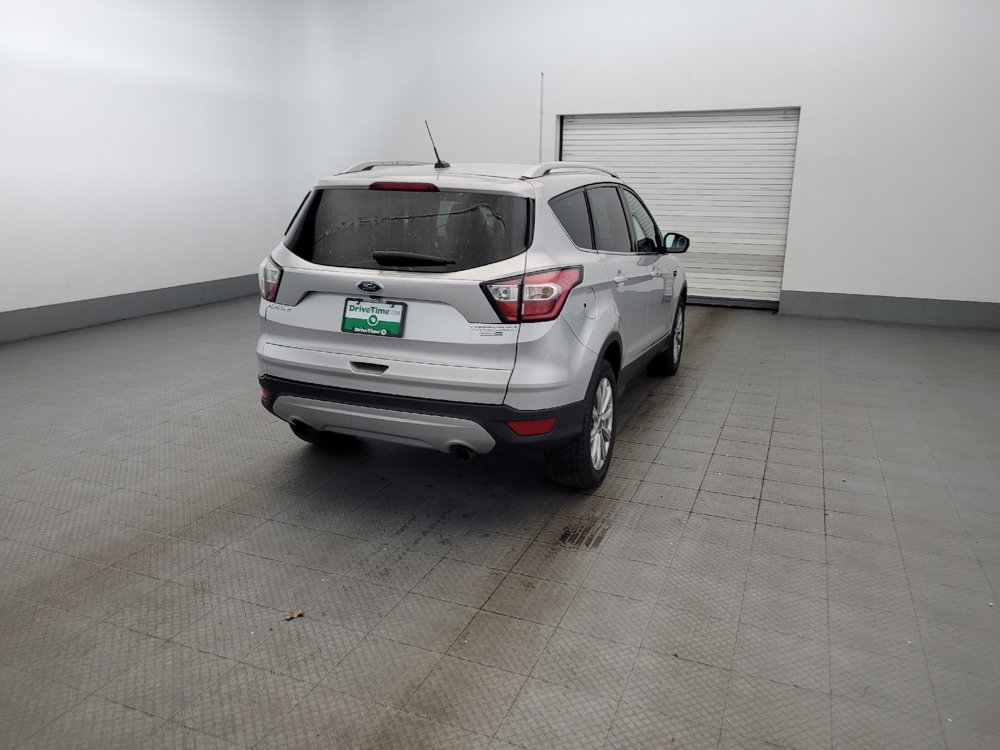 Used 2017 Ford Escape Titanium AWD/4WD image 9