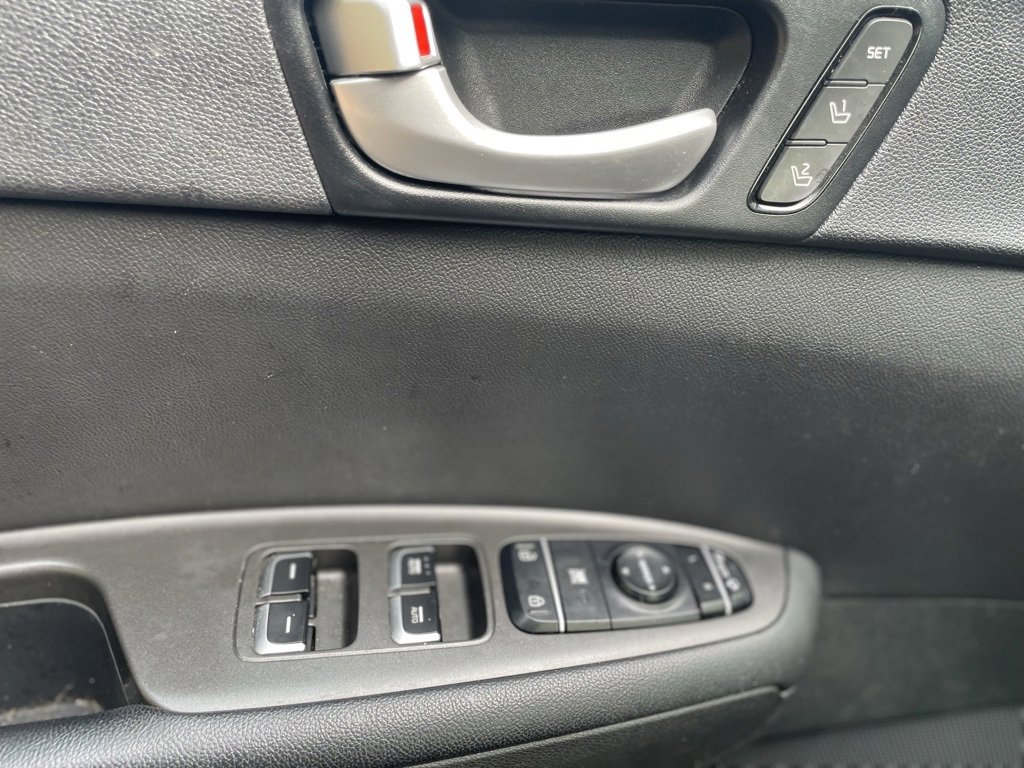 Used 2016 Kia Optima LX w/ LX Convenience Package image 10