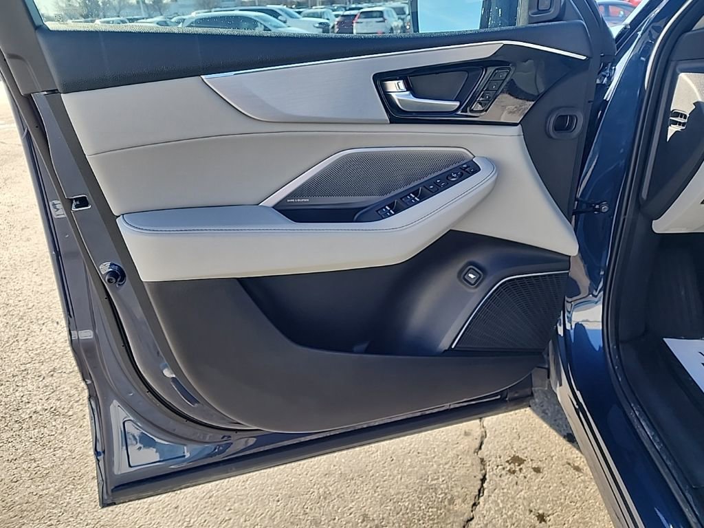 Certified 2026 Acura MDX w/ Technology Package image 12