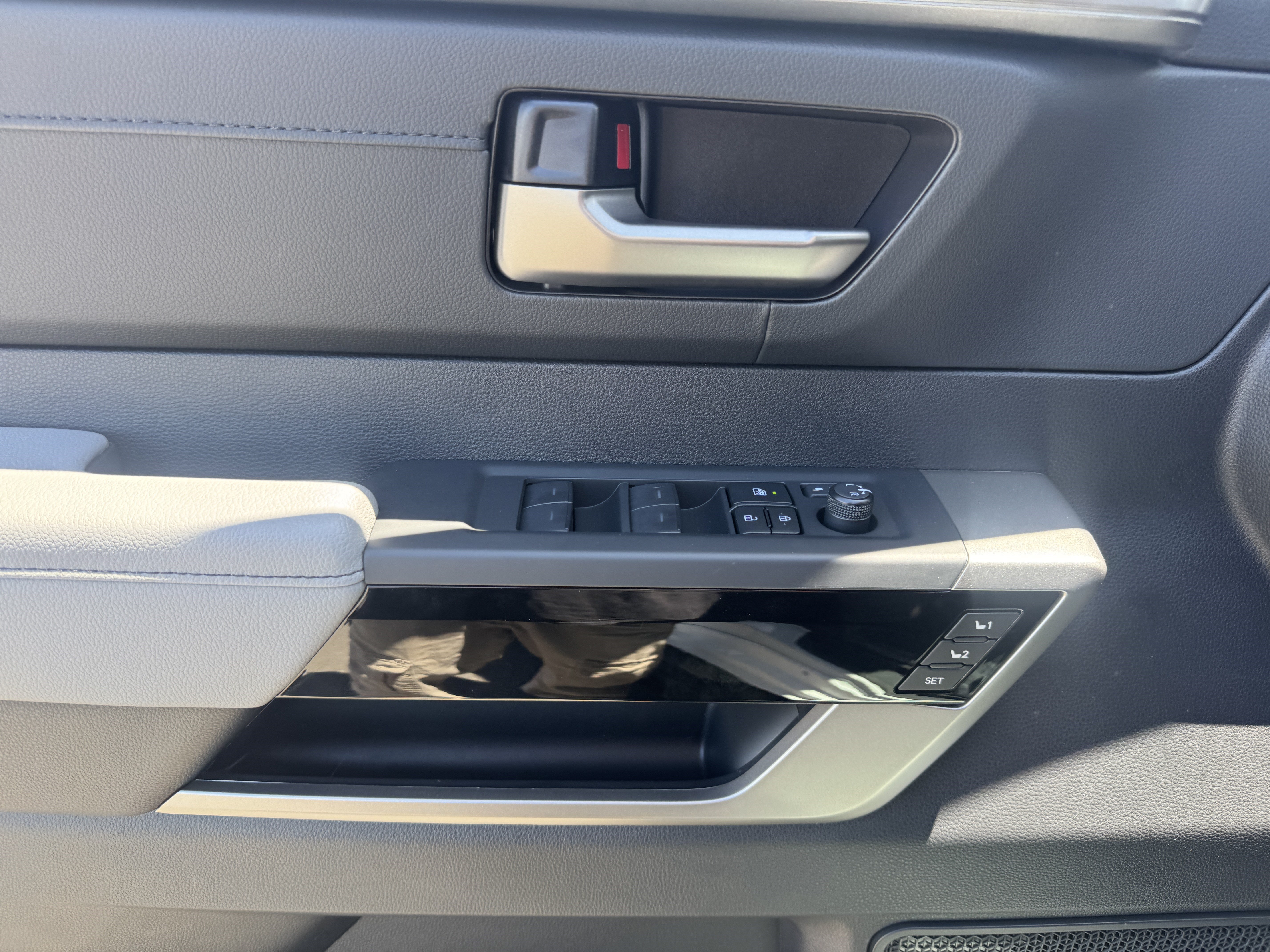 New 2026 Toyota Sequoia Limited AWD/4WD image 19