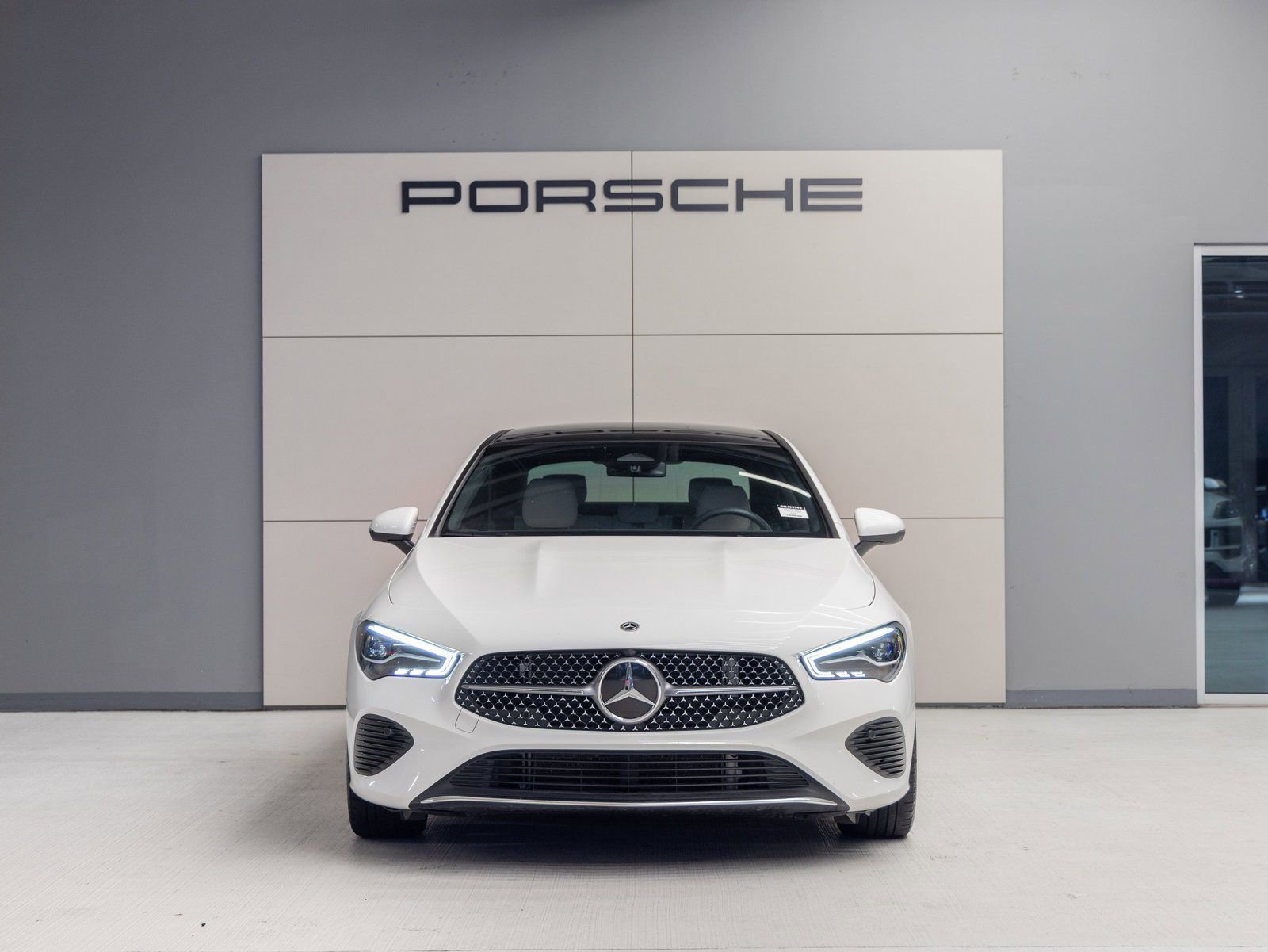 Used 2025 Mercedes-Benz CLA 250 image 10