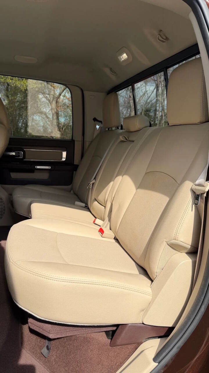 Used 2015 RAM 3500 Laramie image 21