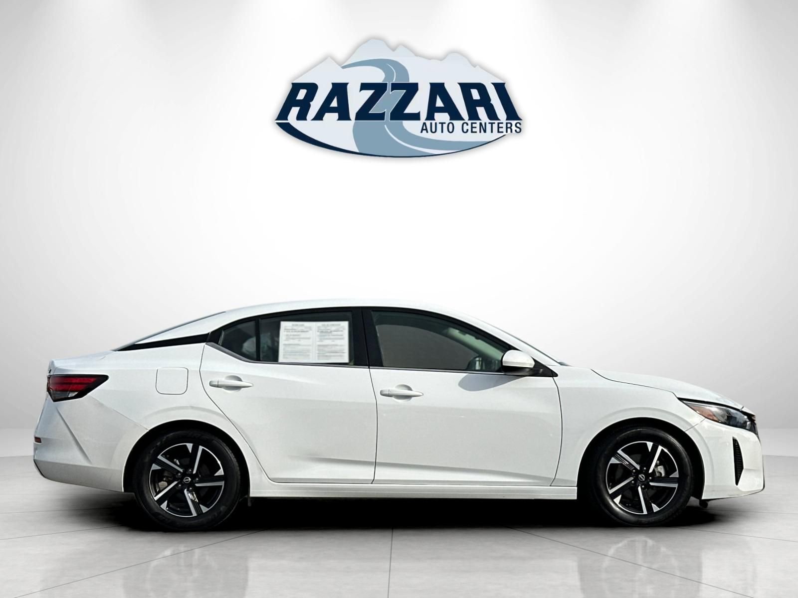 Used 2024 Nissan Sentra SV image 2