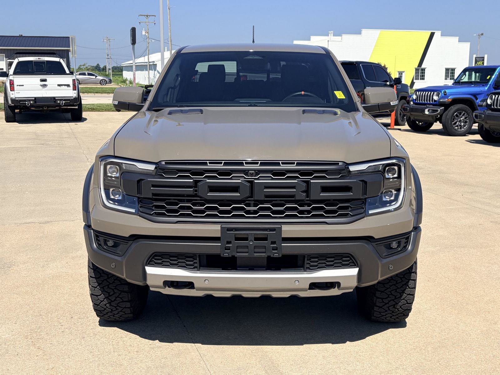 Used 2025 Ford Ranger Raptor AWD/4WD image 36