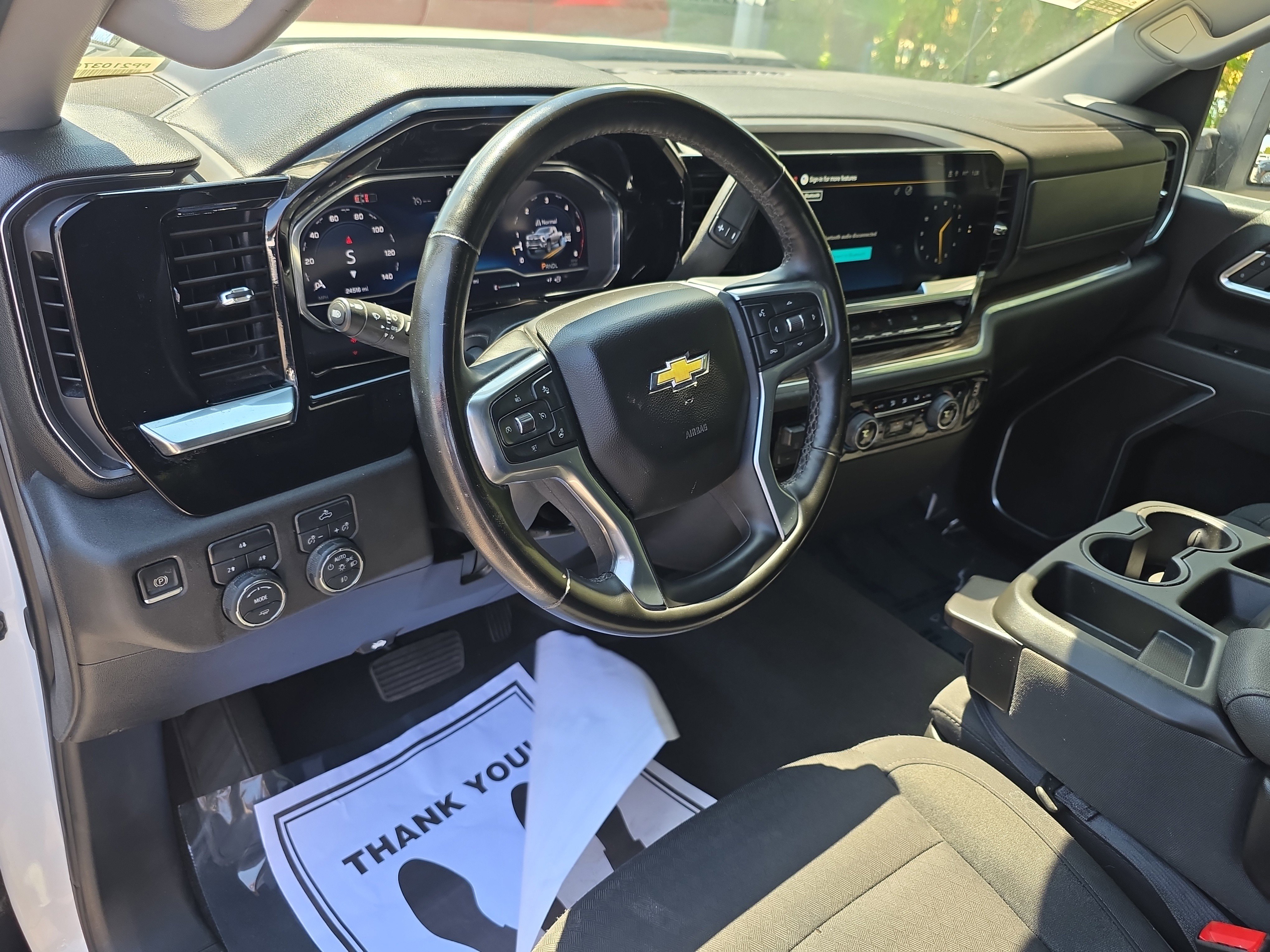 Used 2025 Chevrolet Silverado 2500 LT w/ Convenience Package AWD/4WD image 24