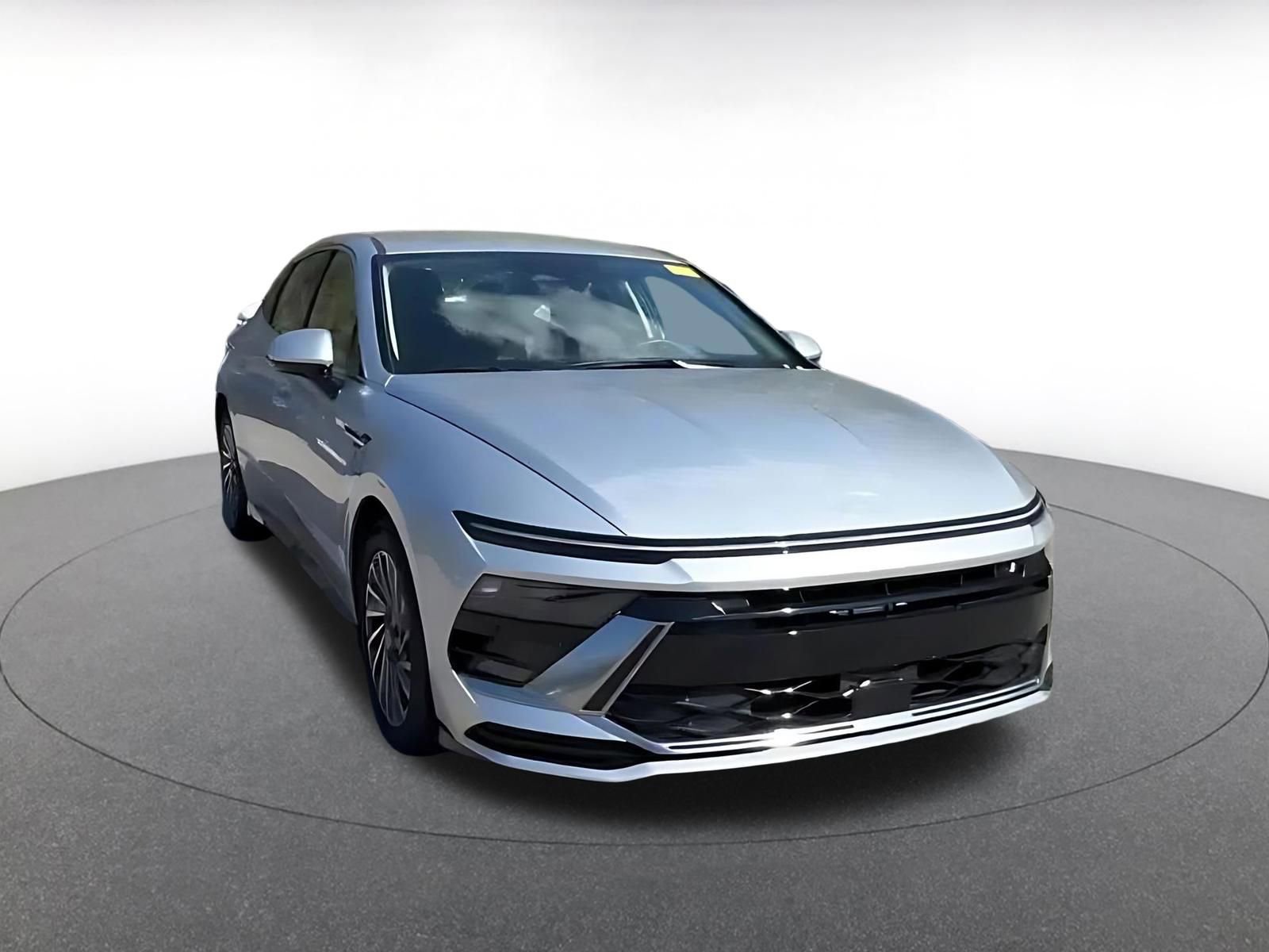 Used 2025 Hyundai Sonata SEL image 3