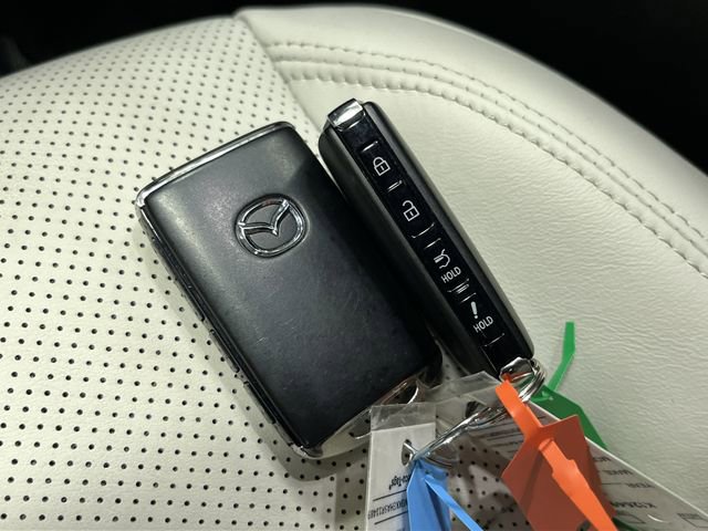 Used 2024 MAZDA CX-90 Plug-In Hybrid w/ Premium Plus image 26