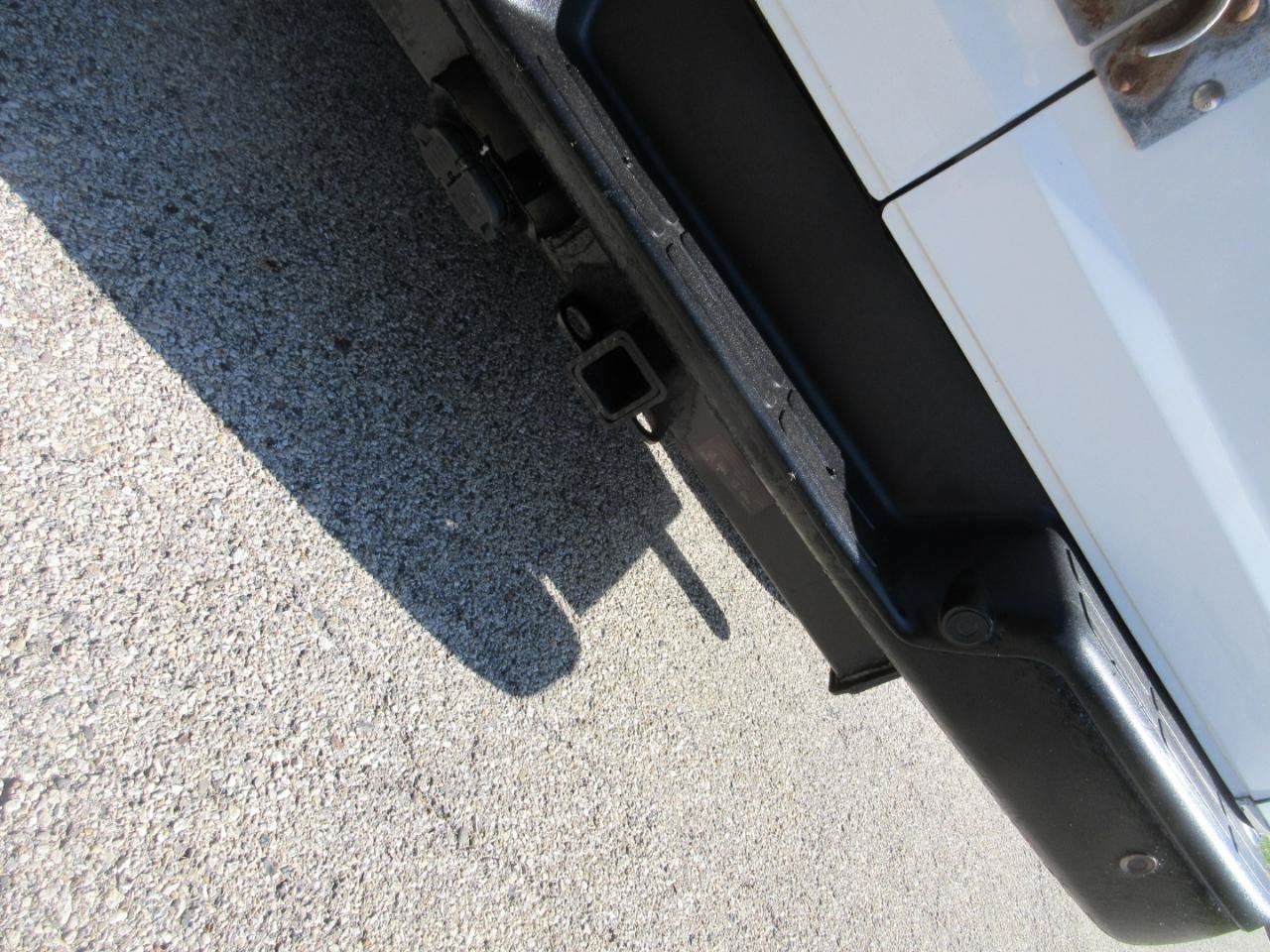 Used 2017 Chevrolet Express 2500 RWD image 12
