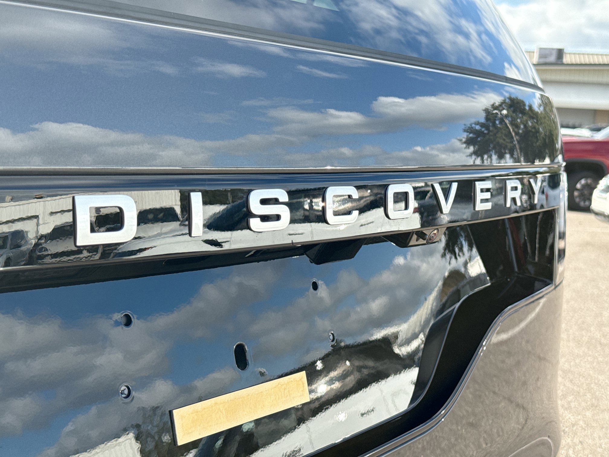 New 2026 Land Rover Discovery Limited Edition image 11