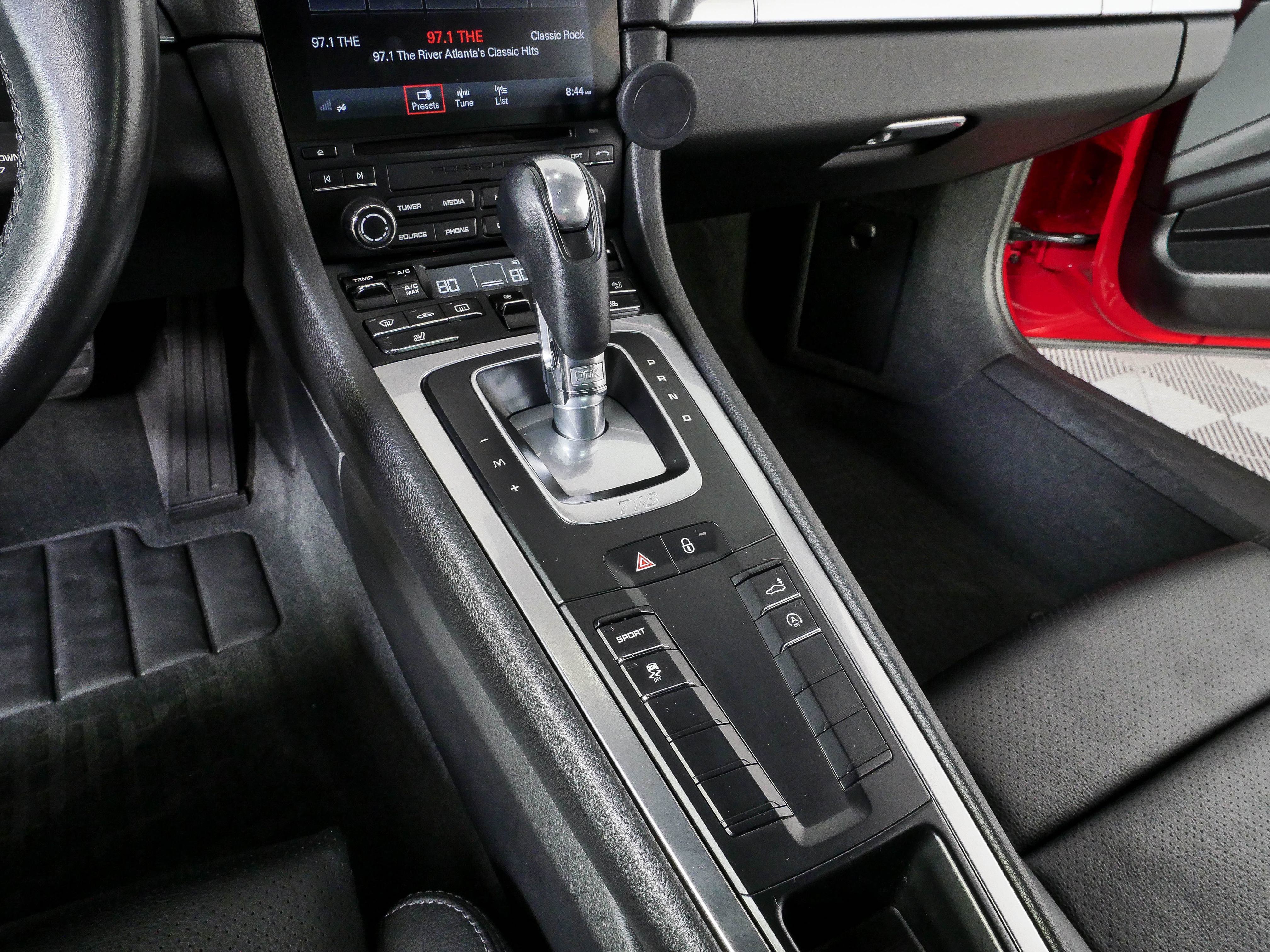 Certified 2018 Porsche 718 Cayman RWD image 19