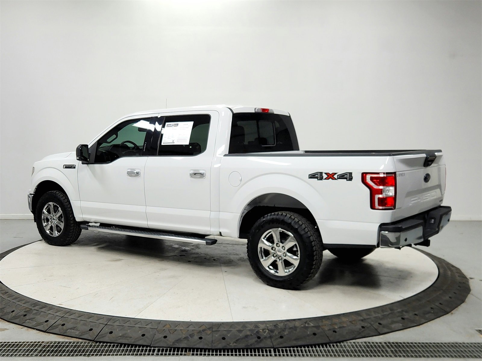 Used 2019 Ford F150 XLT w/ Equipment Group 302A Luxury image 5