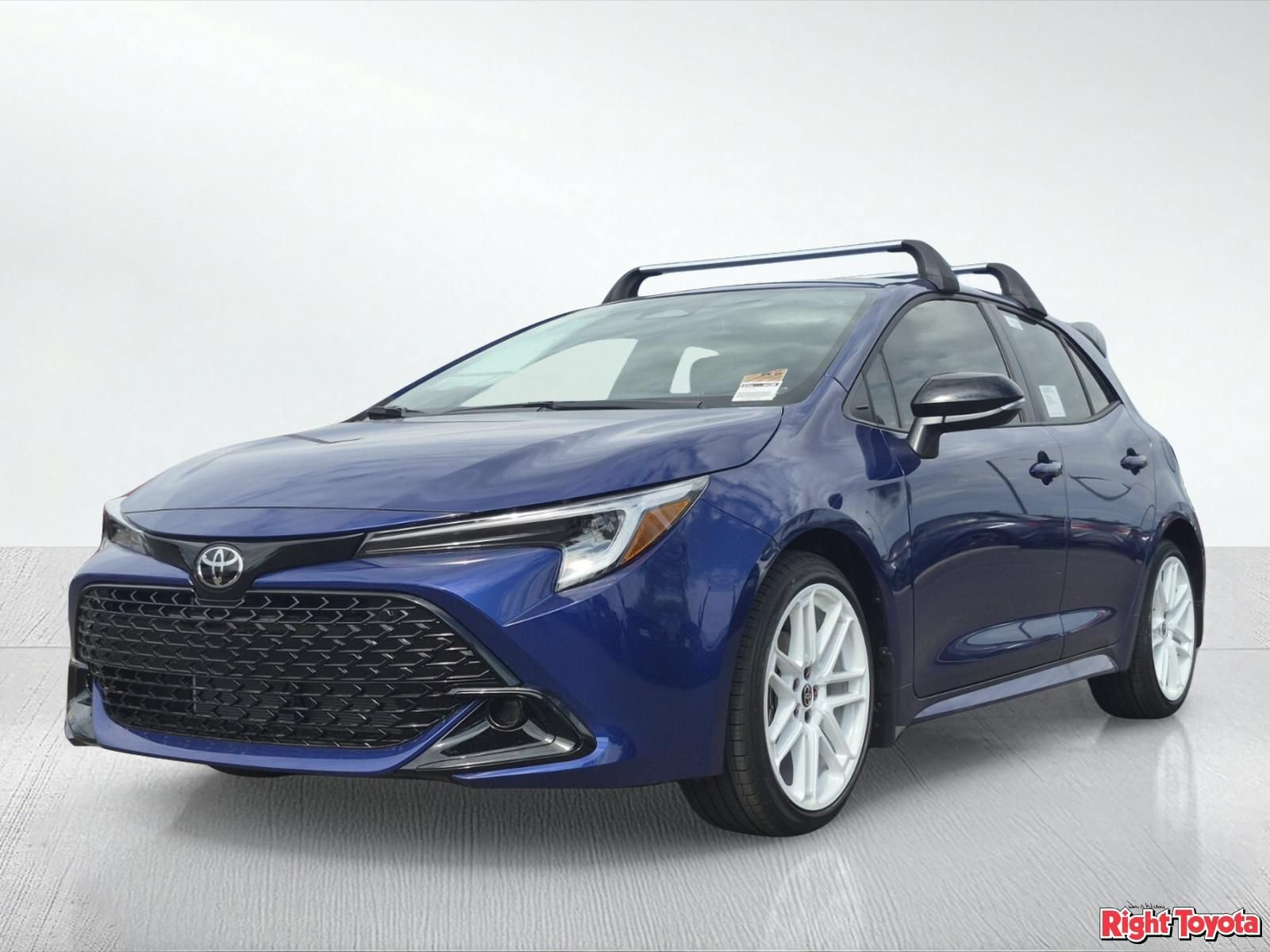New 2026 Toyota Corolla SE FWD image 2