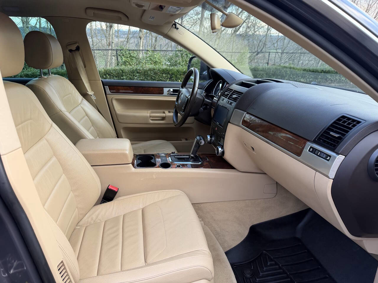 Used 2008 Volkswagen Touareg V6 image 14