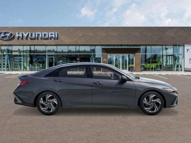 New 2026 Hyundai Elantra SEL Sport image 7
