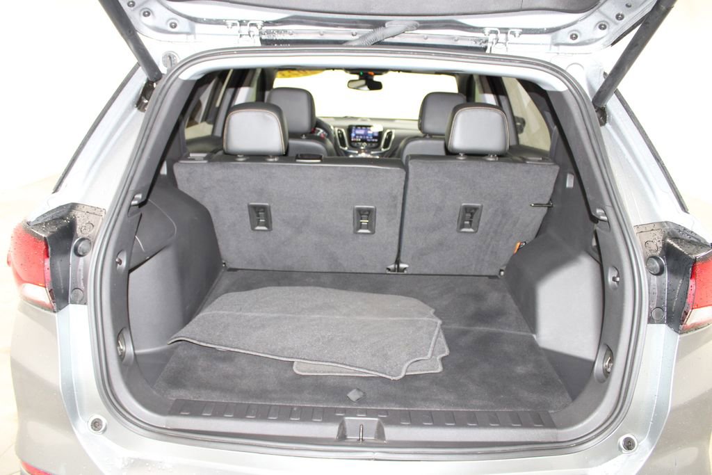 Used 2023 Chevrolet Equinox Premier FWD image 15