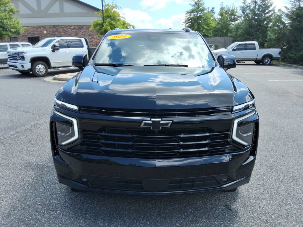 Certified 2025 Chevrolet Tahoe High Country w/ LPO, Illumination Package AWD/4WD image 2