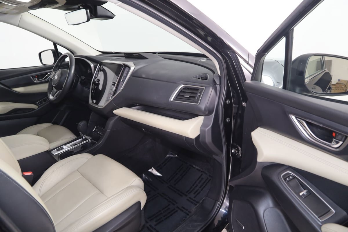 Used 2023 Subaru Ascent Limited w/ Technology Package AWD/4WD image 44